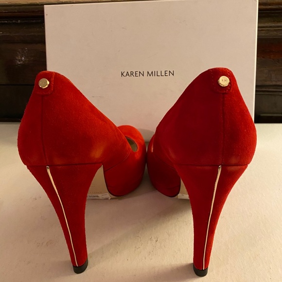 Karen Millen Shoes - Karen Millen Suede Platform High-Heel Court Pumps